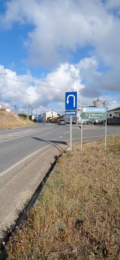 Alojamento Dona Ines De Castro Atouguia Da Baleia Exterior foto